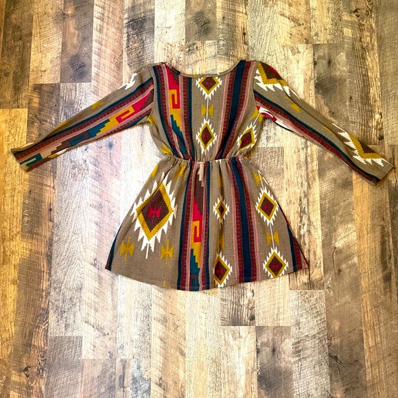 Brown Aztec pattern dress - Picture 3 of 3